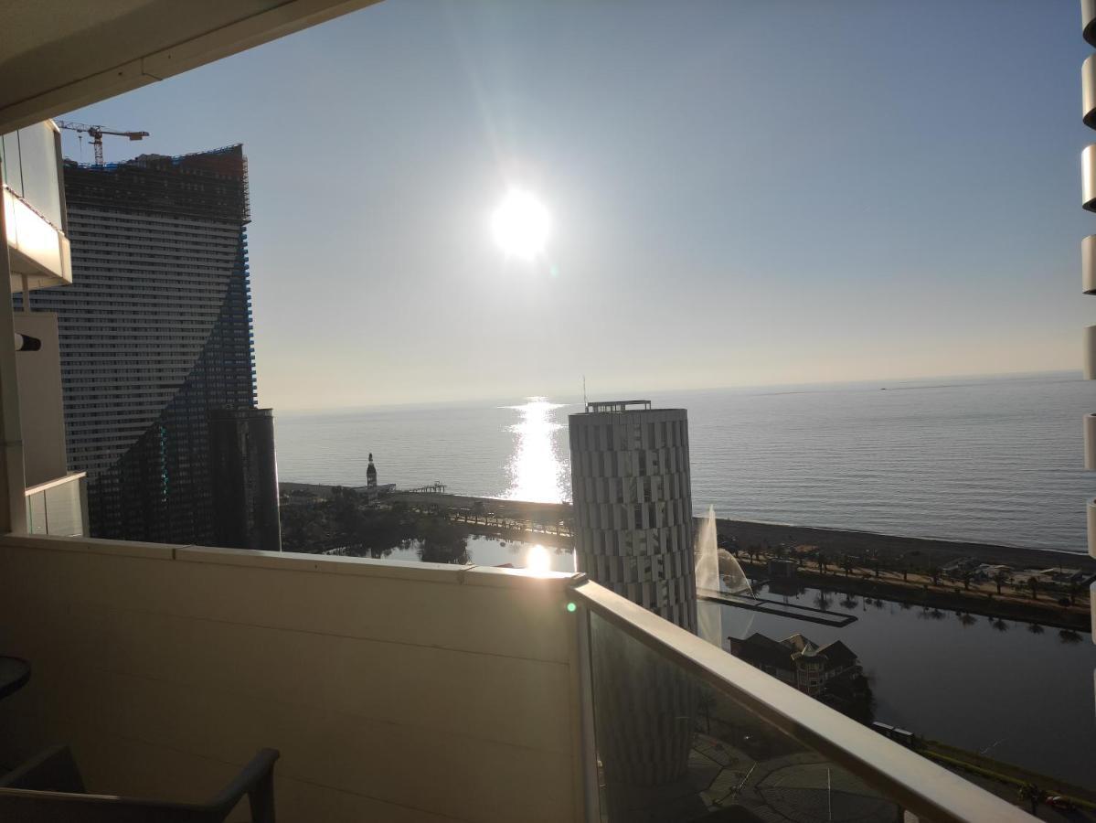 Апартамент С Видом На Море Batumi Exteriör bild