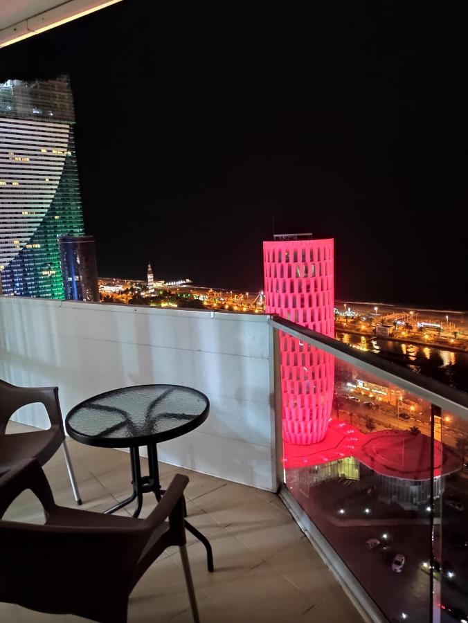 Апартамент С Видом На Море Batumi Exteriör bild