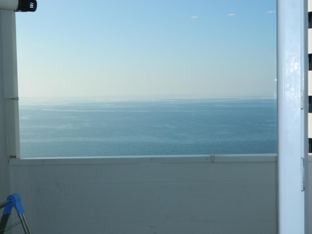Апартамент С Видом На Море Batumi Exteriör bild